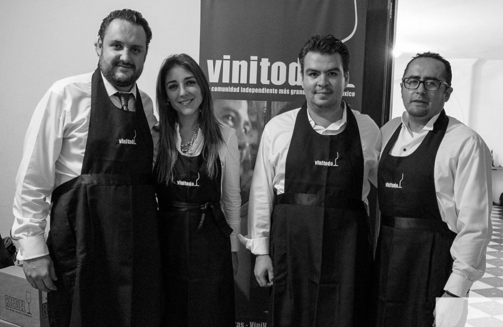 1009502_625979067453302_573562298_o