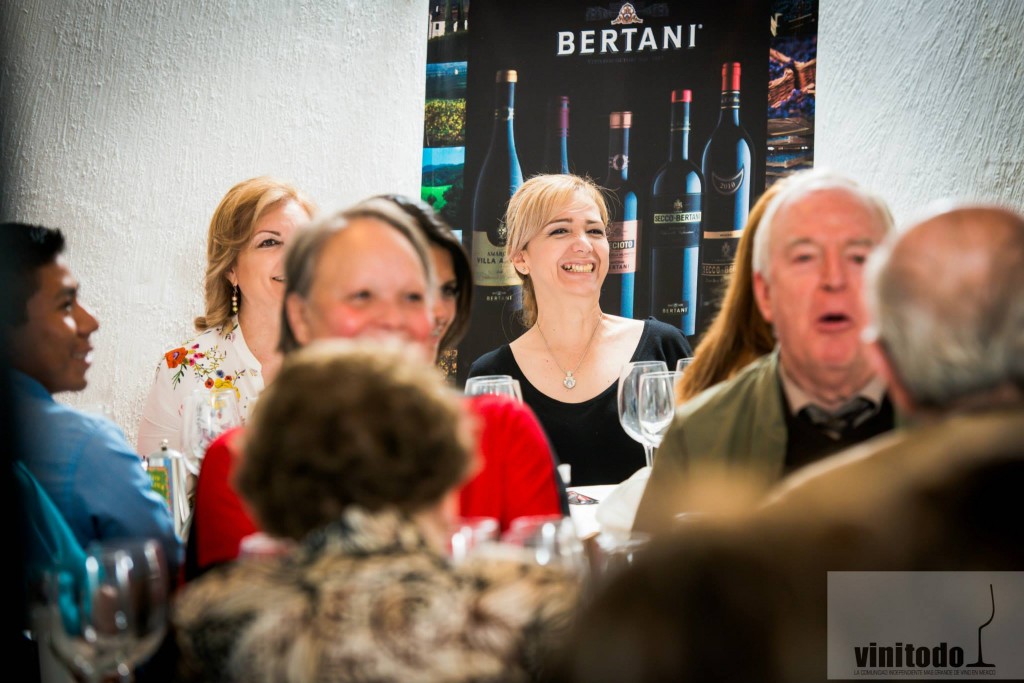 1397915_619589298092279_1931584726_o