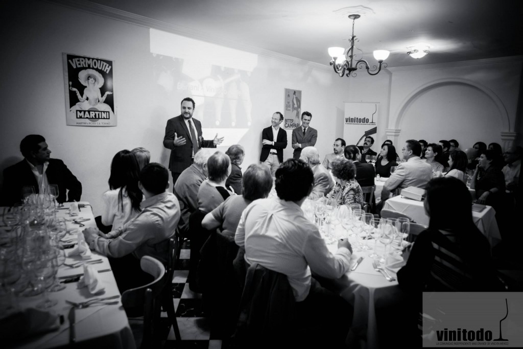 1402021_619589111425631_1512852418_o